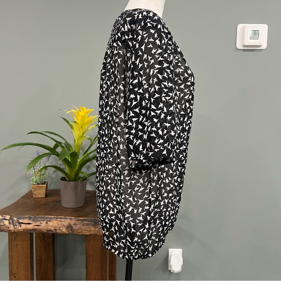 Mexx Sheer Short Sleeve Top with Bottom Tie Up - Picture 4 of 13